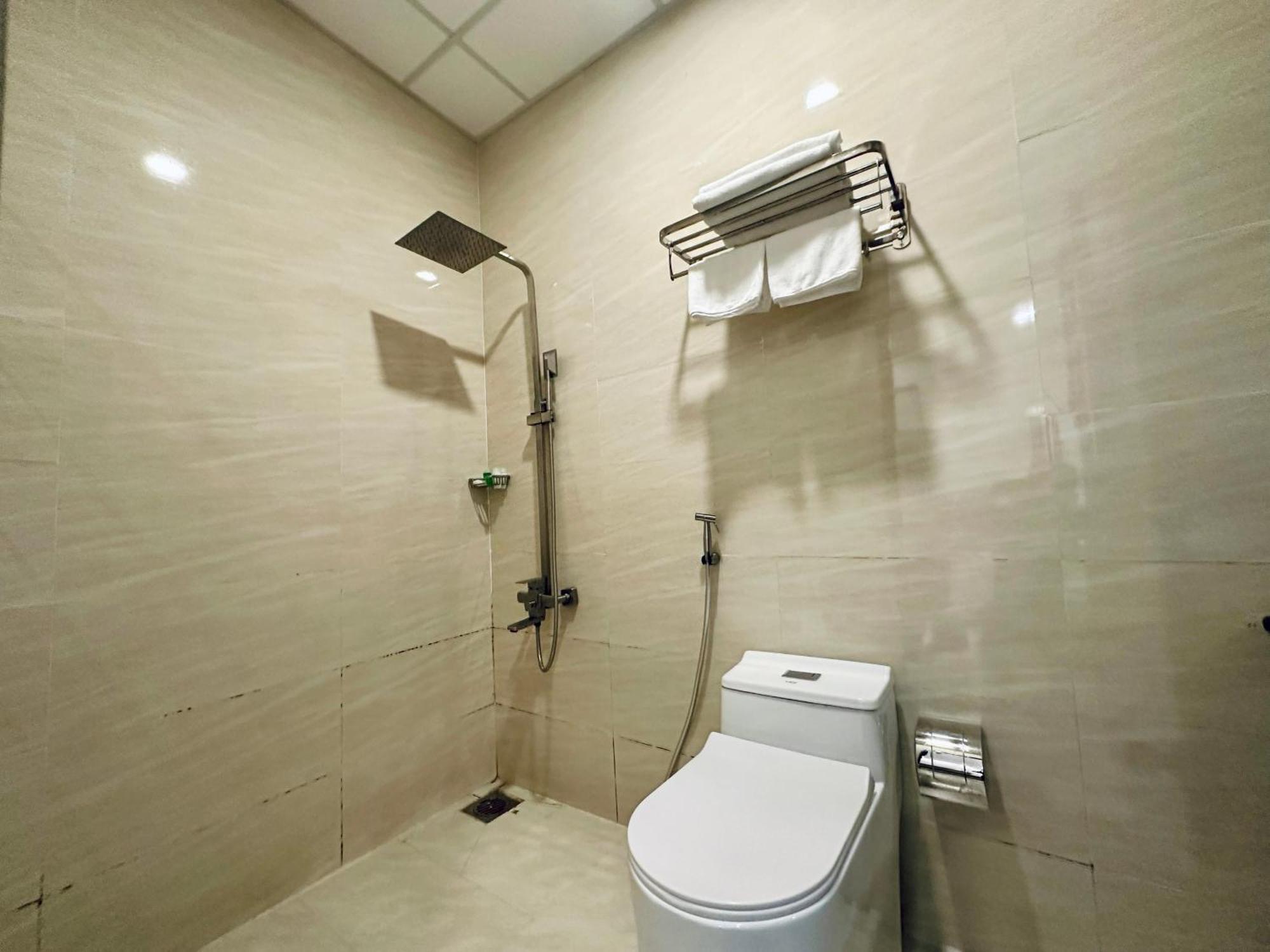 Lion Hotel Кантхо Экстерьер фото